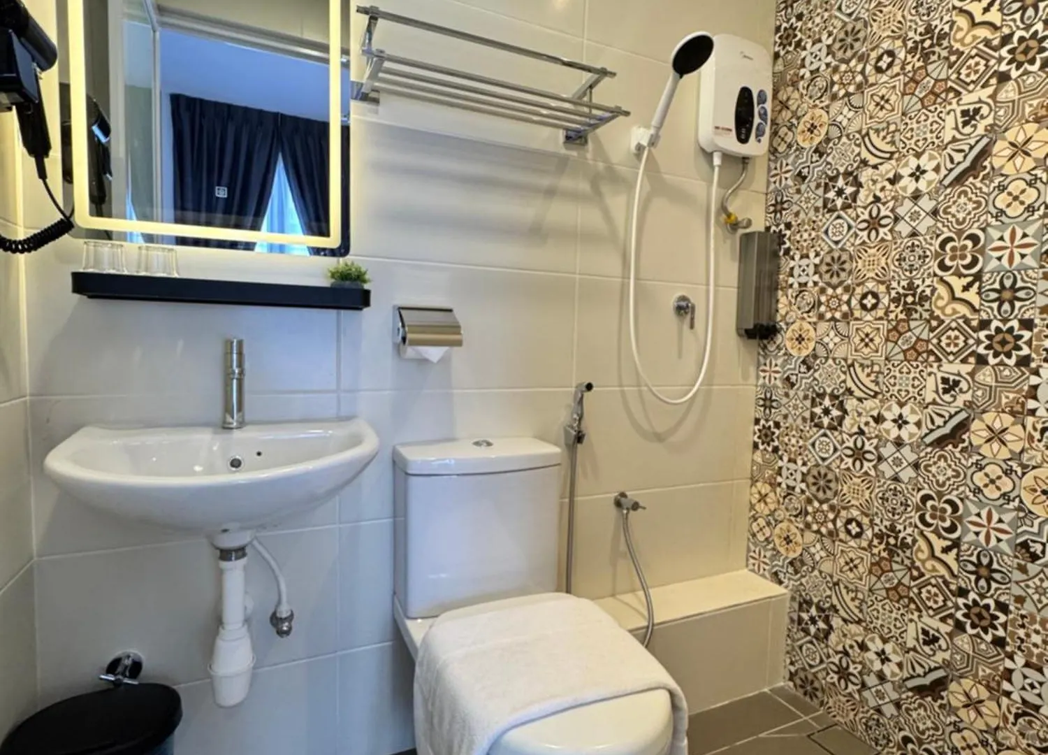 ג'ורג' טאון Maca Hotel By Sky Hive 0*, ג'ורג' טאון